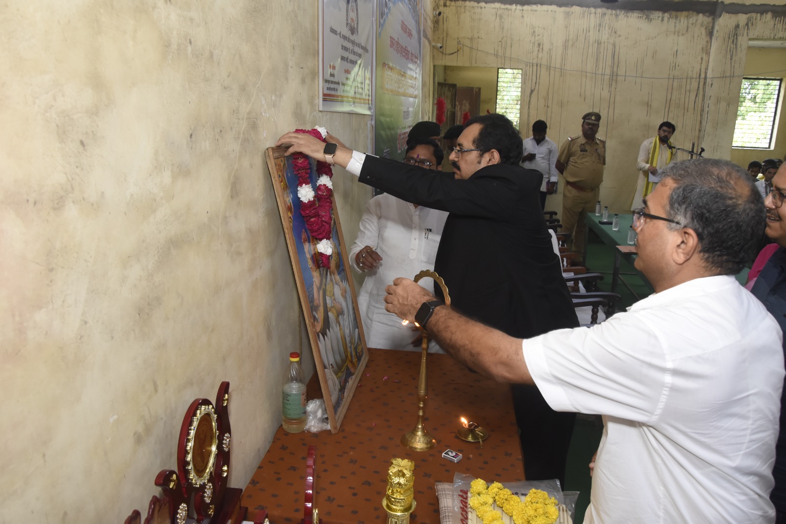 https://www.amarshahidintercollegebewar.in.rashicreation.in/uploads/gallery/687cee4464cae.jpg